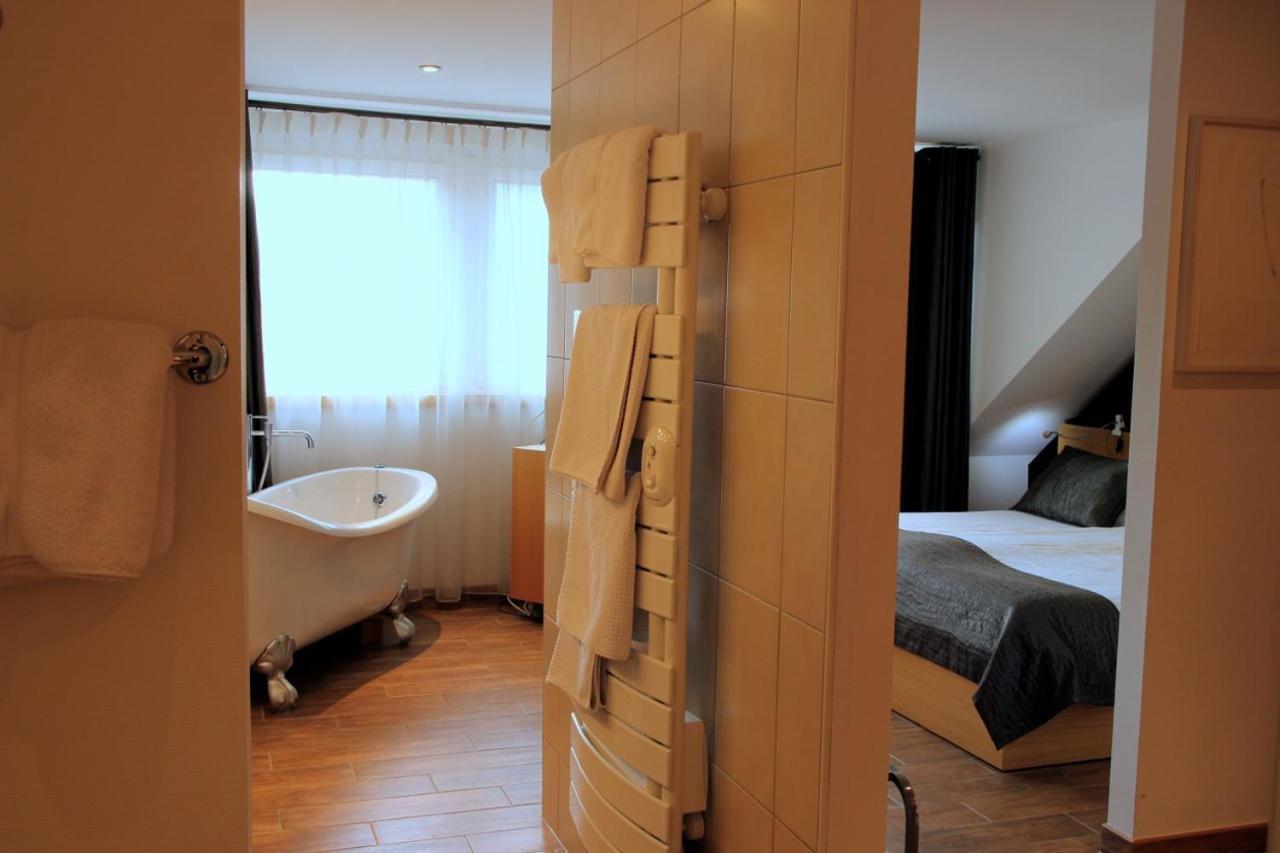 Art Hotel Kaysersberg-Vignoble ภายนอก รูปภาพ